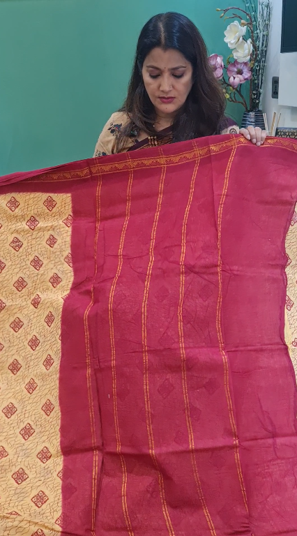 Light Yellow Premium Chunri Cotton Saree With Red Achol