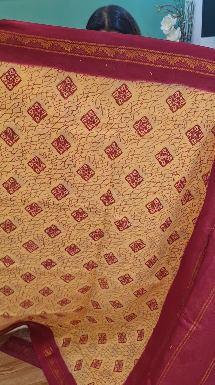 Light Yellow Premium Chunri Cotton Saree With Red Achol